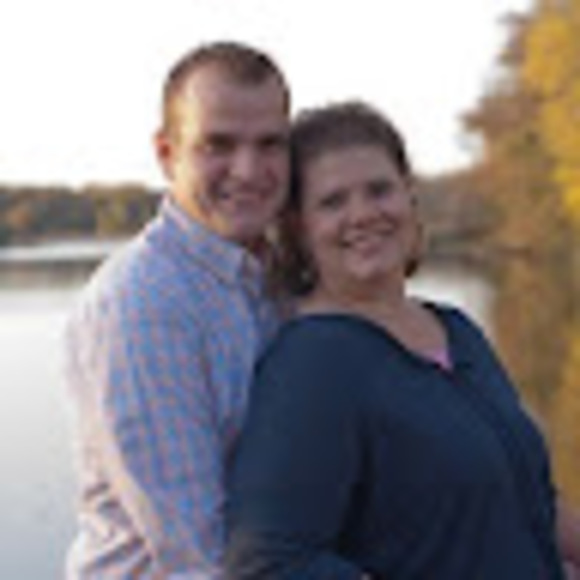 Meet your Posher, Sarah - Picture 1 of 1